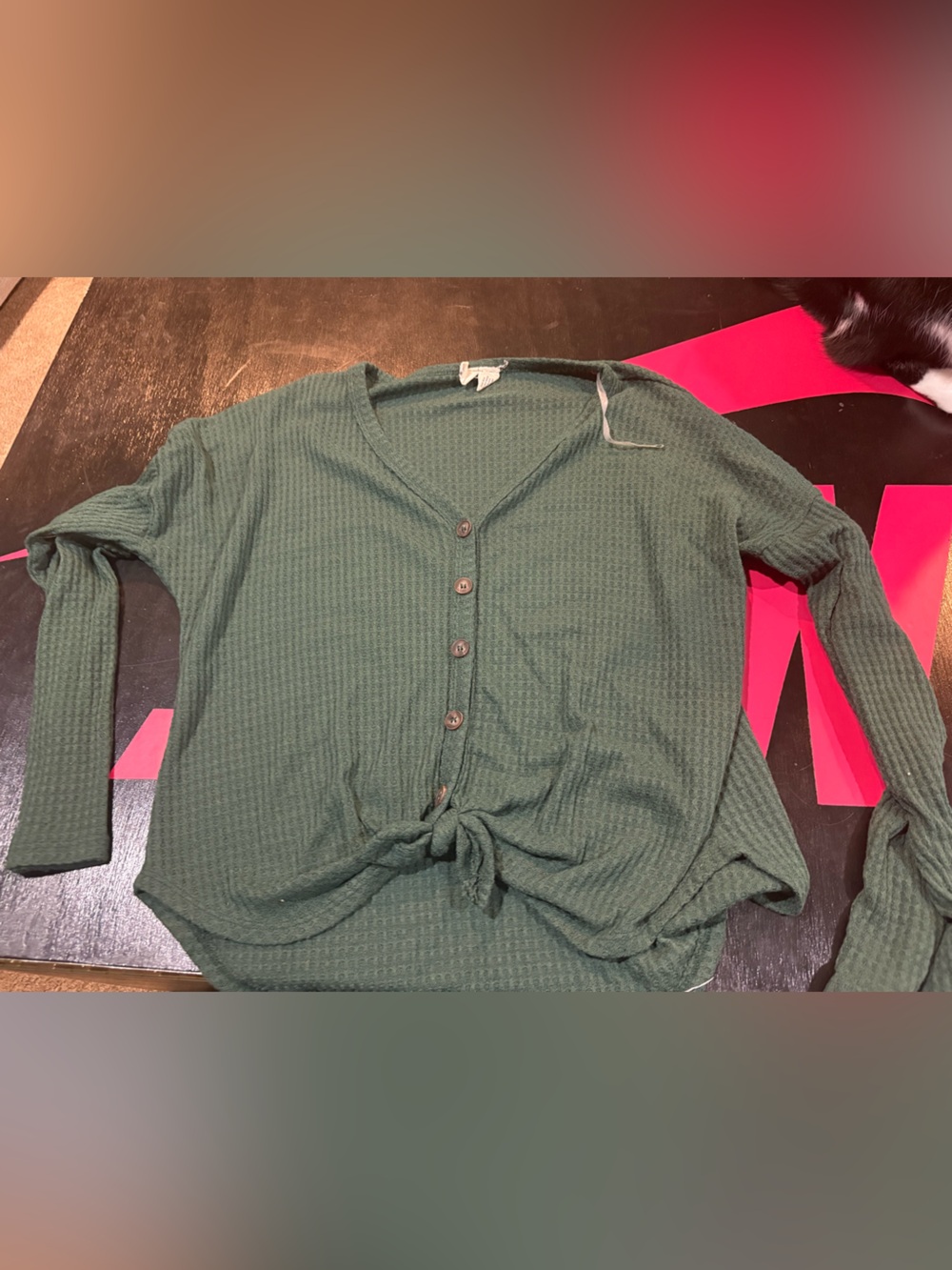 Sky and Sparrow Olive Green Button-Front Waffle Knit Tie-Hem Top